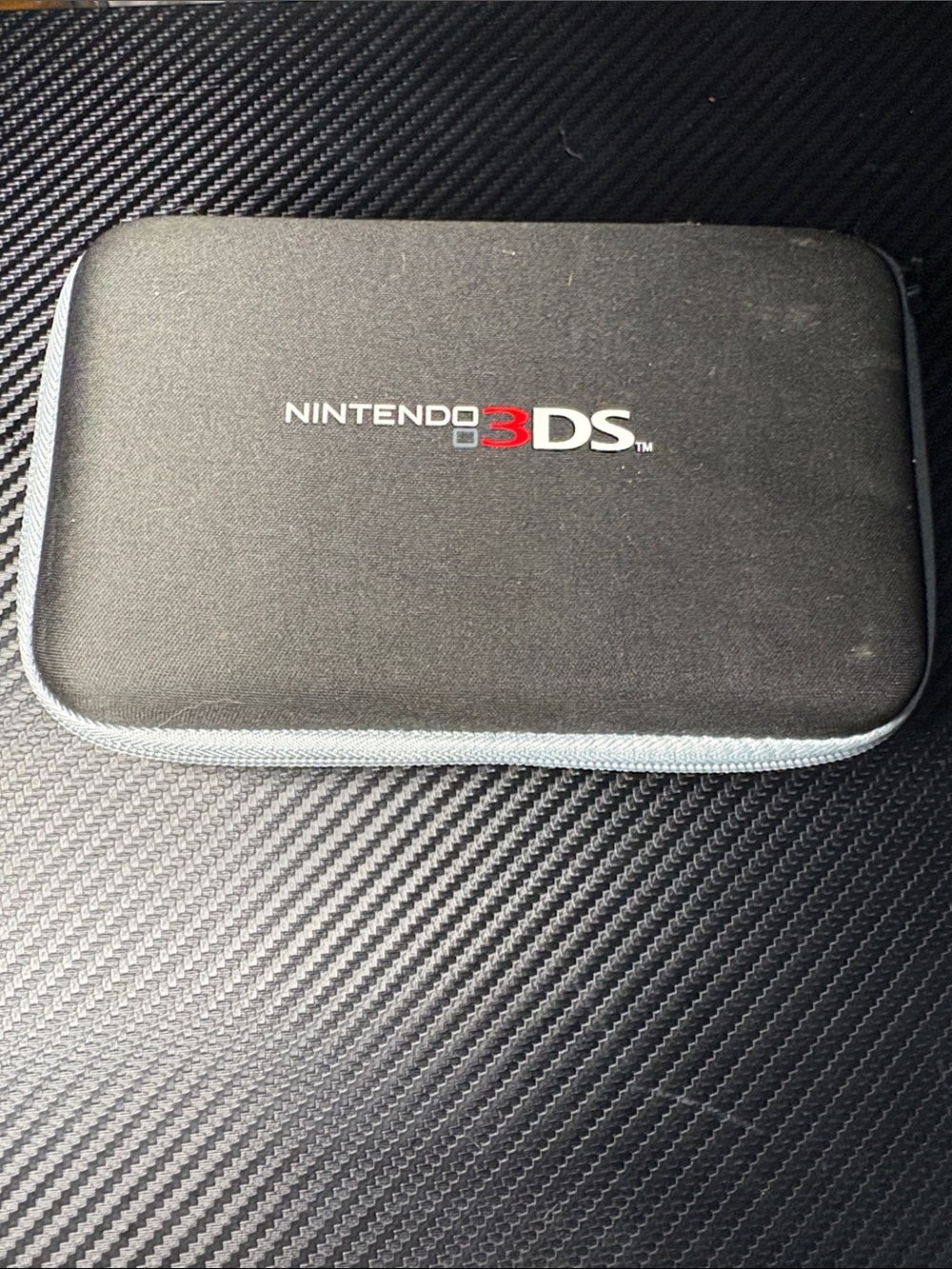 Nintendo 3DS Black Carrying Case with Light Gray Trim